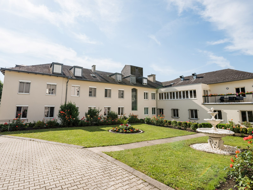Exerzitienhaus Benediktinerinnen der Anbetung