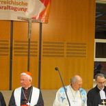 Ökum. Gottesdienst: Bischof Andrey Cilerdzic (serb.-orth.), Erzbischof Franz Lackner (röm.-kath.), Heinz Lederleitner (altkath.), Superintendent Olivier Dantine (evang.)                               