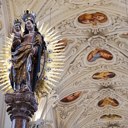 Gottesdienst zum 100-Jahr-Jubiläum des 'Canisiuswerkes' und zum Ende der Sommervollversammlung der österreichischen Bischofskonferenz am 13. Juni 2018 in Mariazell