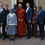 Arbeitsbesuch Italien. Außenminister Sebastian Kurz trifft junge Menschen verschiedener Glaubensrichtungen zu einem Interreligiösen Dialog. 
