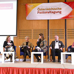 Dominik Elmer, Nora Tödtling-Musenbichler, Mag. Andrea Pinz, Mag. Stefanie Hinterleitner, P. Dr. Franz Helm SVD, Monika Spiekermann BA