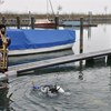 Nach dem Gottesdienst am 13. Jänner im Kloster Mehrerau führte Metropolit die Wasserweihe im Bregenzer Yachthafen durch