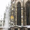 Dachlawine am Stephansdom